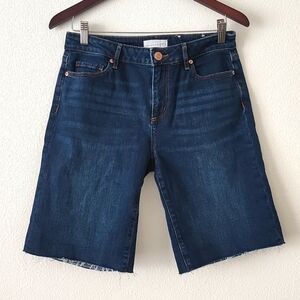 Loft cutoff short bermuda